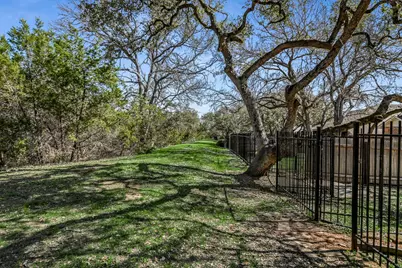 7416 Brecourt Manor Way, Austin, TX 78739 - Photo 20