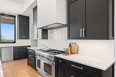 416 Julieanne Cove, Dripping Springs, TX 78620 - Photo 20