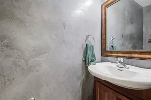 10224 Beard Ave, Austin, TX 78748 - Photo 14