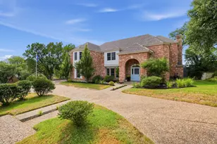 1908 Winter Park Rd, Austin, TX 78746 - Photo 2