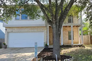 1405 Meadow Pkwy, San Marcos, TX 78666 - Photo 4