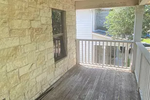 1405 Meadow Pkwy, San Marcos, TX 78666 - Photo 16