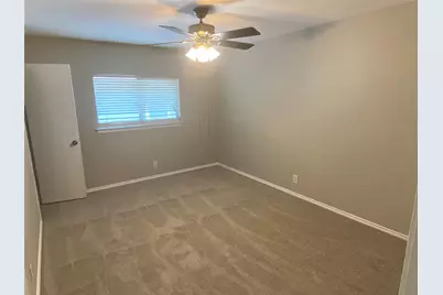 1405 Meadow Parkway, San Marcos, TX 78666 - Photo 14