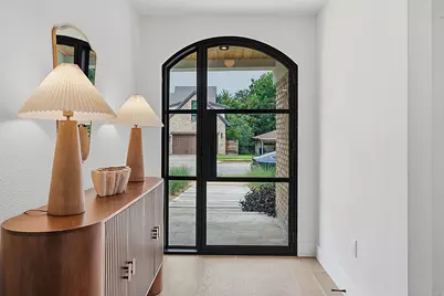 5810 Marilyn Drive, Austin, TX 78757 - Photo 8