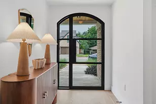 5810 Marilyn Dr, Austin, TX 78757 - Photo 8