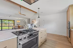 5810 Marilyn Dr, Austin, TX 78757 - Photo 16