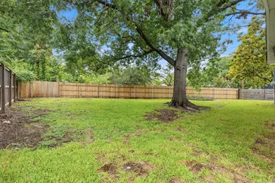 5810 Marilyn Drive, Austin, TX 78757 - Photo 38