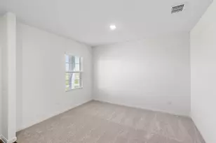 140 Mullen Wy, Taylor, TX 76574 - Photo 6