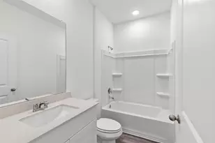 140 Mullen Wy, Taylor, TX 76574 - Photo 8