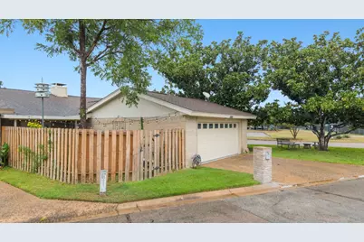 11127 Pinehurst Drive #E, Austin, TX 78747 - Photo 22