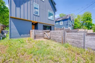 1208 Luna St, Austin, TX 78721 - Photo 36