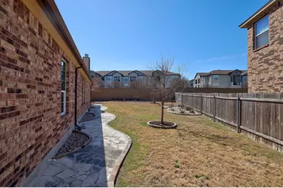646 Landon Samuel Loop, Pflugerville, TX 78660 - Photo 40
