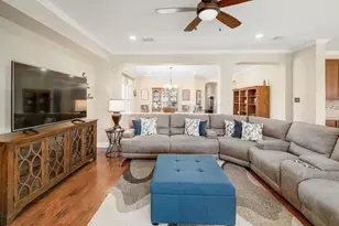 646 Landon Samuel Loop, Pflugerville, TX 78660 - Photo 8