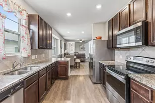 9314 Graze Br, San Antonio, TX 78211 - Photo 10