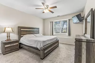 9314 Graze Br, San Antonio, TX 78211 - Photo 14