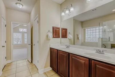 24 Stone Terrace Drive, Austin, TX 78734 - Photo 10