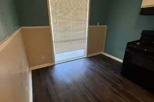 203 W North St, Kyle, TX 78640 - Photo 4