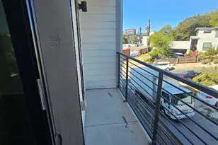 2220 Webberville Rd, Austin, TX 78702 - Photo 28