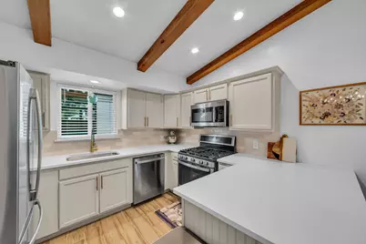 4901 Powder River Road, Austin, TX 78759 - Photo 14