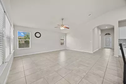 1018 Granbury Cove, Round Rock, TX 78664 - Photo 8