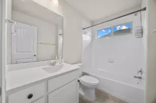 1018 Granbury Cv, Round Rock, TX 78664 - Photo 30