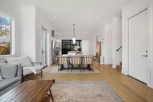 1410 E 3rd St, Austin, TX 78702 - Photo 4