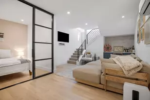 1410 E 3rd St, Austin, TX 78702 - Photo 14