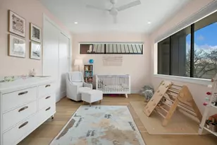 1410 E 3rd St, Austin, TX 78702 - Photo 22