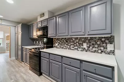 305 Canyon Wren Drive, Buda, TX 78610 - Photo 16