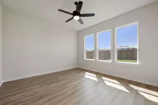 236 Manuel Pl, Georgetown, TX 78626 - Photo 6