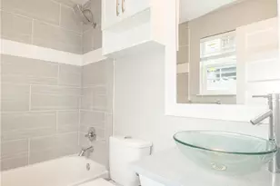 1600 Parker Ln, Austin, TX 78741 - Photo 10