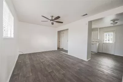 1600 Parker Lane #A, Austin, TX 78741 - Photo 8