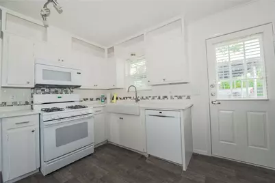 1600 Parker Lane #A, Austin, TX 78741 - Photo 6