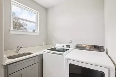 23601 Old Ferry Road #22, Spicewood, TX 78669 - Photo 18