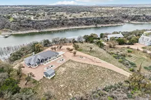 23601 Old Ferry Rd, Spicewood, TX 78669 - Photo 32
