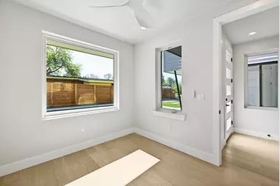 100 W Odell Street #3, Austin, TX 78752 - Photo 6