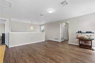 18425 Crestwind Ln, Elgin, TX 78621 - Photo 18