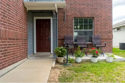 18425 Crestwind Lane, Elgin, TX 78621 - Photo 12