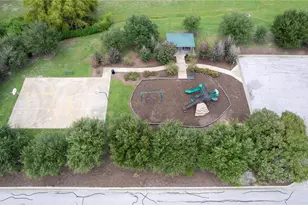18425 Crestwind Ln, Elgin, TX 78621 - Photo 38