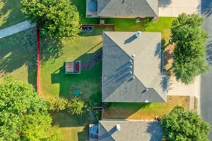 1024 Portchester Castle Path, Pflugerville, TX 78660 - Photo 30