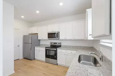 211 Carmel Canyon Trail, Jarrell, TX 76537 - Photo 2