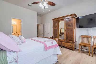 208 Ashwood N Drive N, Kyle, TX 78640 - Photo 16