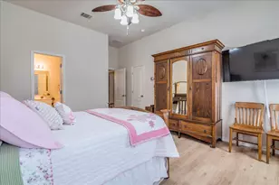 208 Ashwood N Dr N, Kyle, TX 78640 - Photo 16