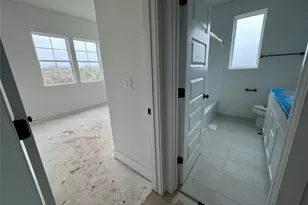 310 San Saba Dr, Buda, TX 78610 - Photo 2