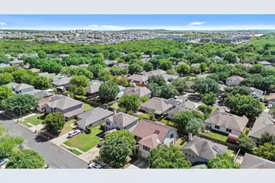8007 Bramble Bush Drive, Austin, TX 78747 - Photo 38