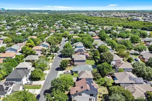 8007 Bramble Bush Dr, Austin, TX 78747 - Photo 34