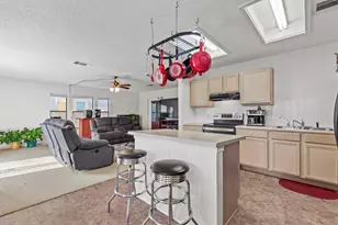 8007 Bramble Bush Dr, Austin, TX 78747 - Photo 12