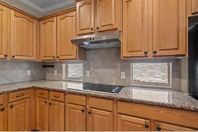 9013 Sautelle Lane, Austin, TX 78749 - Photo 14