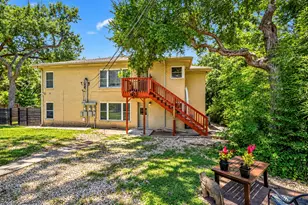 2323 Hartford Rd, Austin, TX 78703 - Photo 2