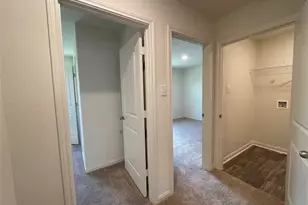 1032 Riverdale Cove, Jarrell, TX 76537 - Photo 24